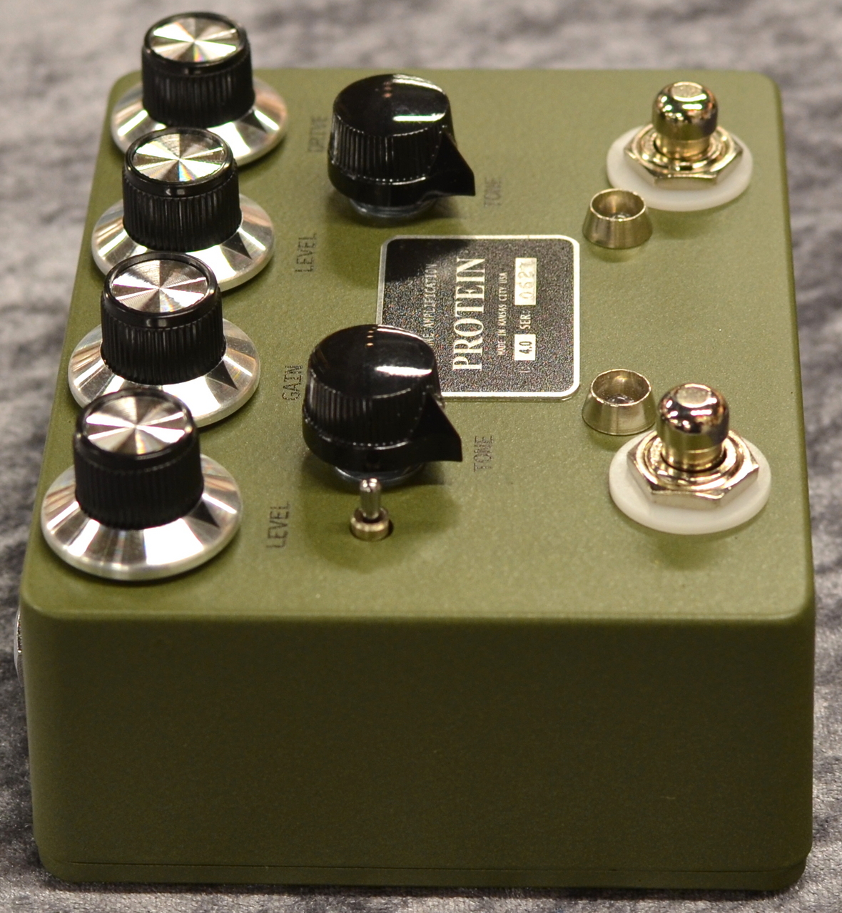 BROWNE AMPLIFICATION Protein Dual Overdrive V4 Green #627（新品