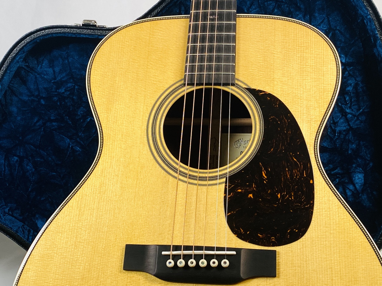 値引可‼️新品エリッククラプトンForeverMan 3CDギターオブジェ付 芽瑠璃堂 ＞ エリック・クラプトン 『ベスト・オブ・エリック