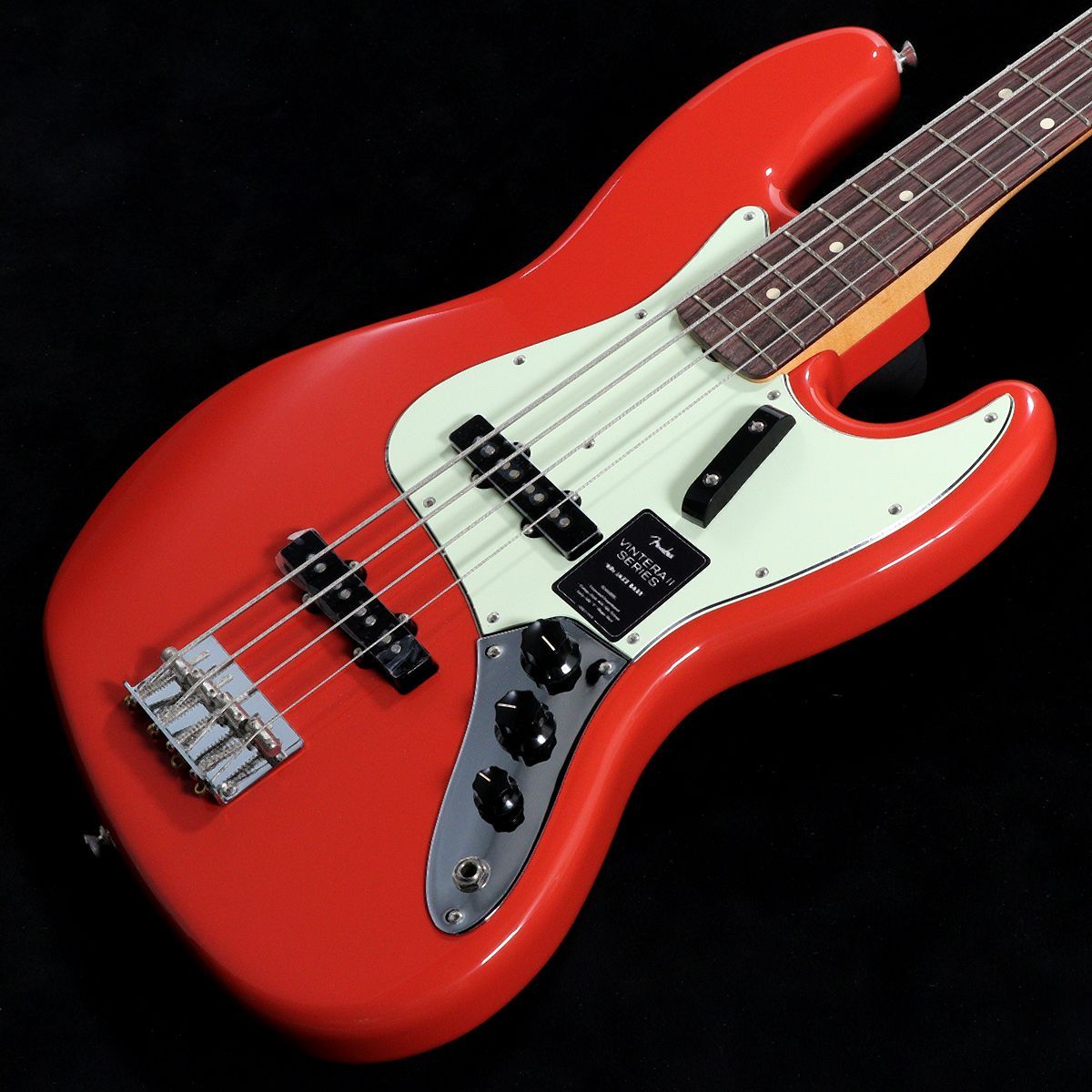 Fender Vintera II 60s Jazz Bass Rosewood Fingerboard Fiesta Red