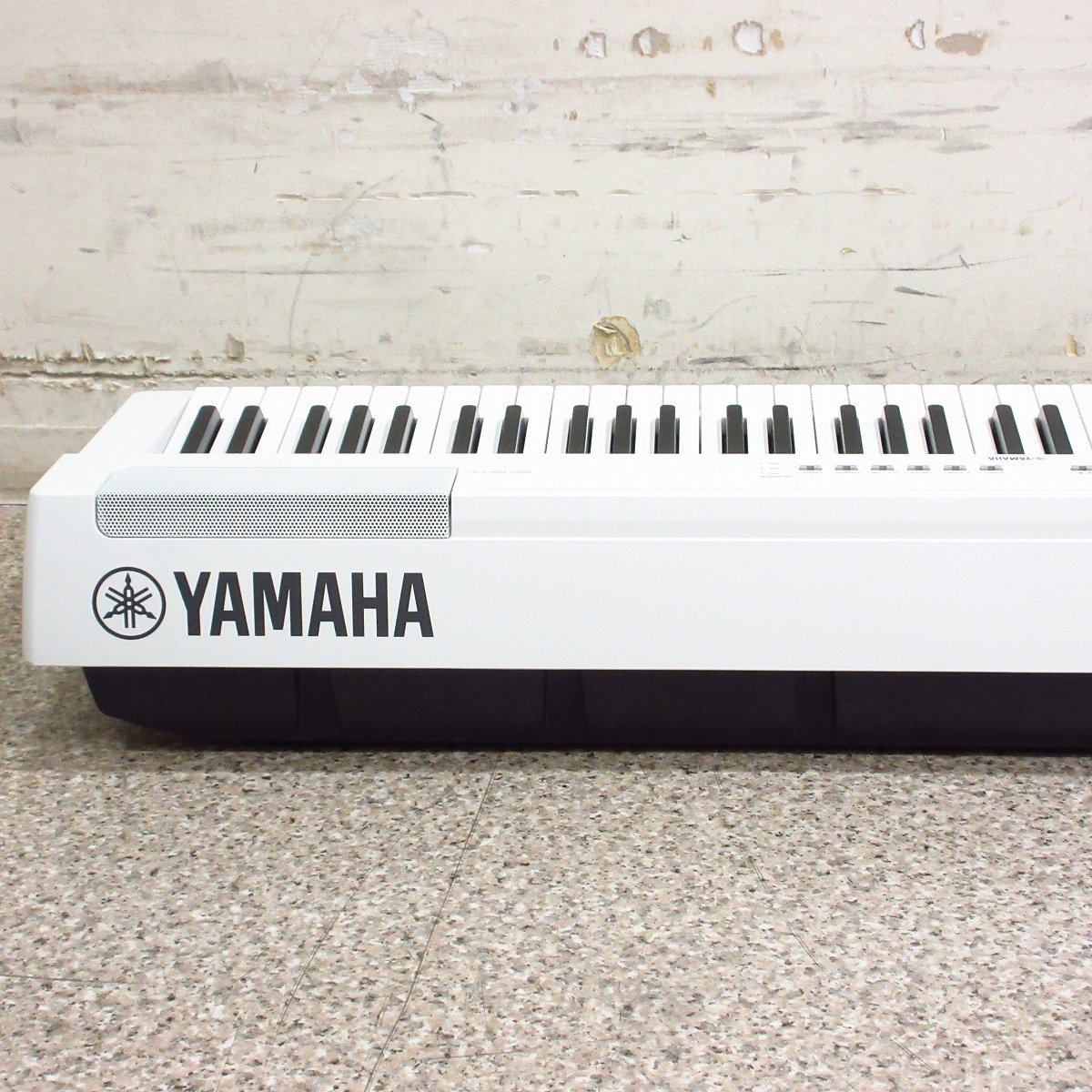 YAMAHA P-121 電子ピアノ73鍵モデル 【横浜店】（中古/送料無料