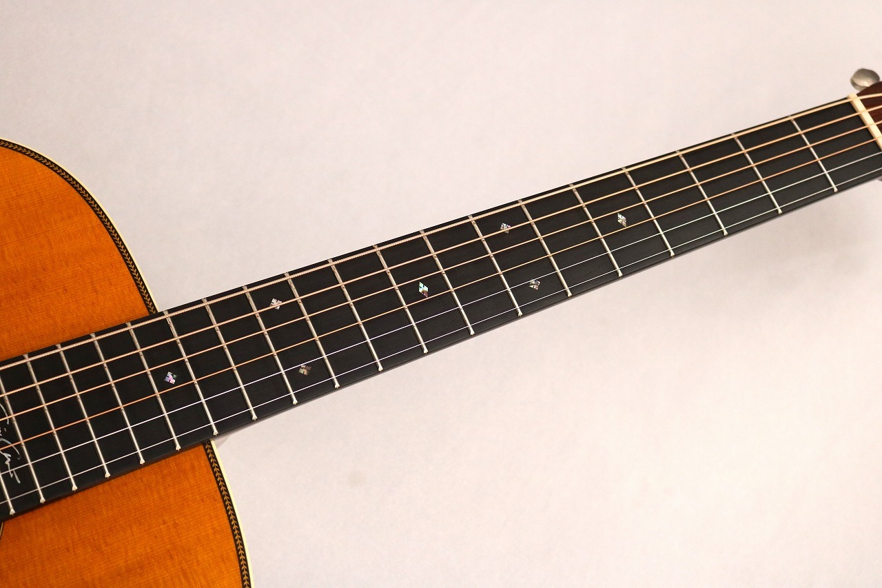激安！！　Martin　エリッククラプトンモデル！！ Martin ERIC CLAPTON 1995-2025 30th Anniversary 000-42EC／000