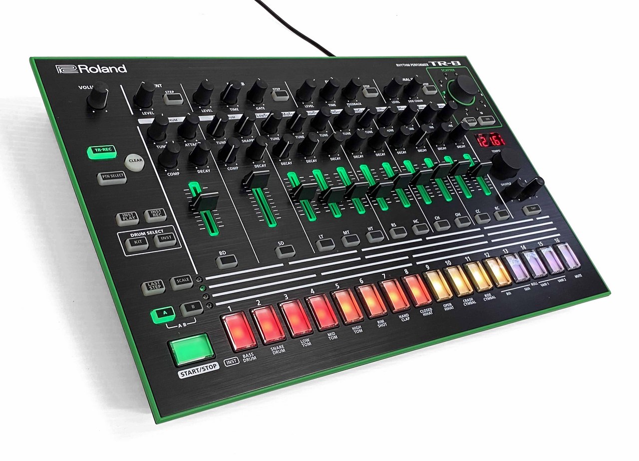 Roland TR-8（中古）［デジマートSALE］【楽器検索デジマート】