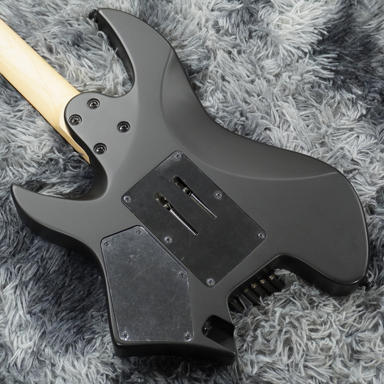 Sire Larry Carlton X6 6-String Headless Black Satin【2025 NEW