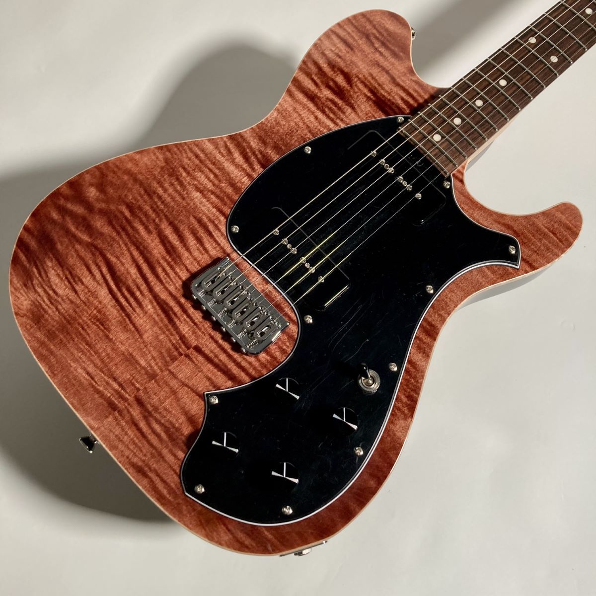 Red House Guitars AlbaHolowFlameMaple