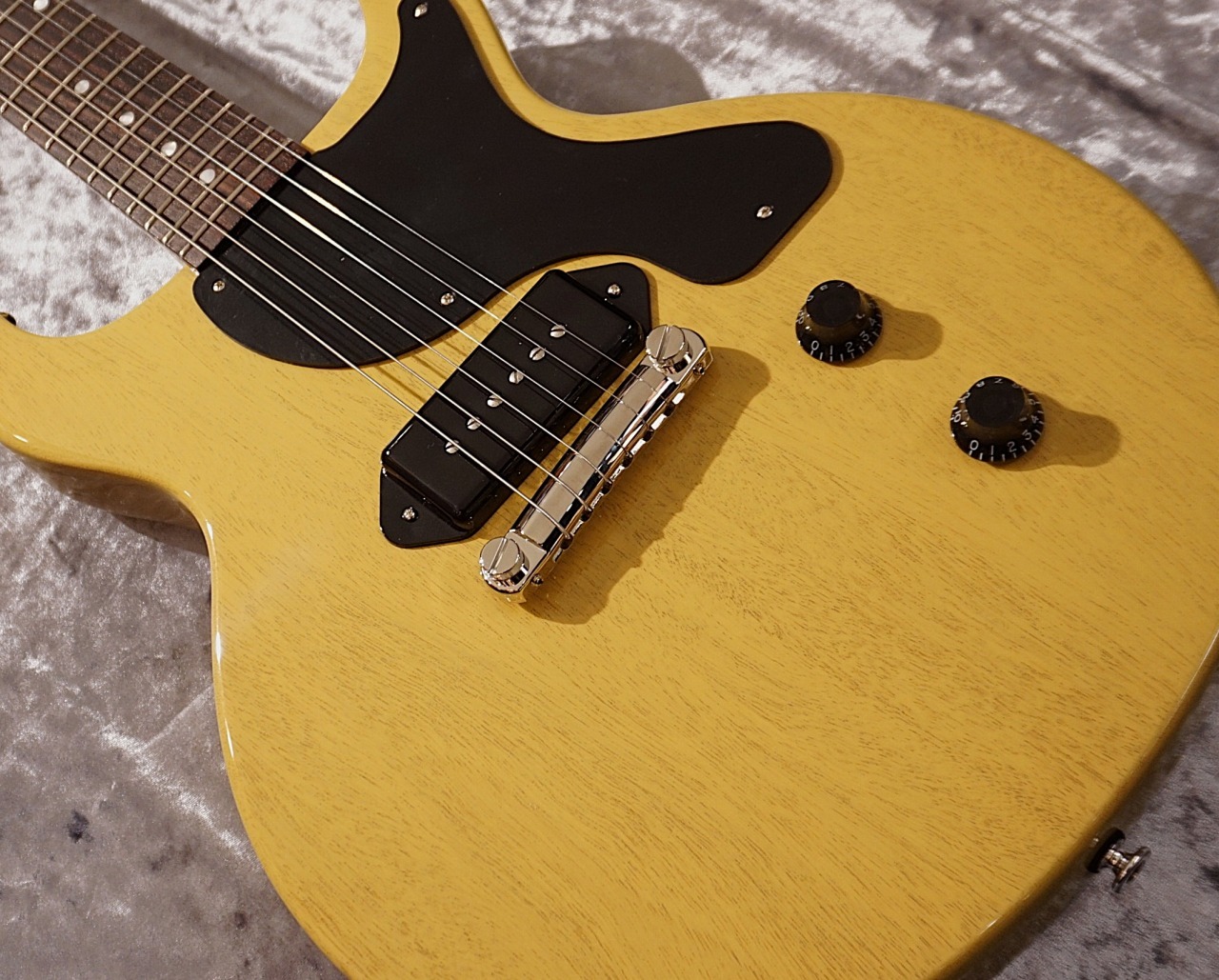 Gibson 【軽量個体】 Les Paul Junior Double Cut TV Yellow