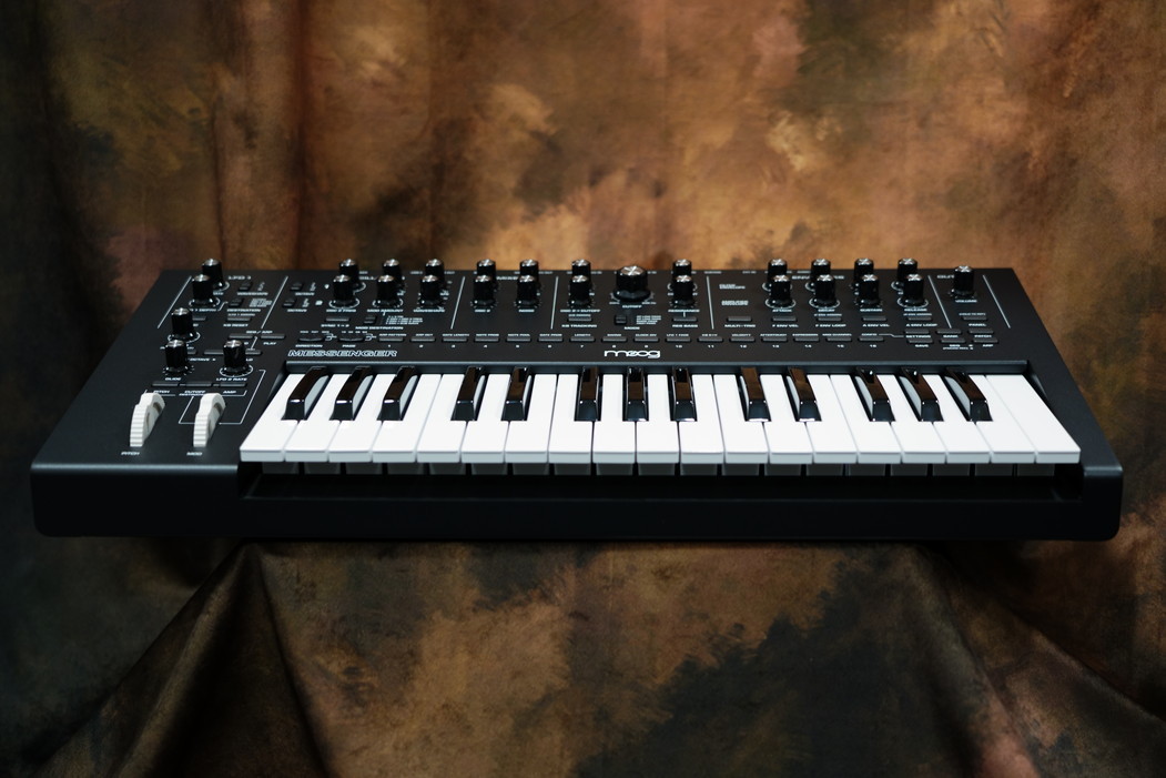 Moog Messenger アナログシンセサイザー moog Messenger モーグ メッセンジャー アナログシンセサイザー