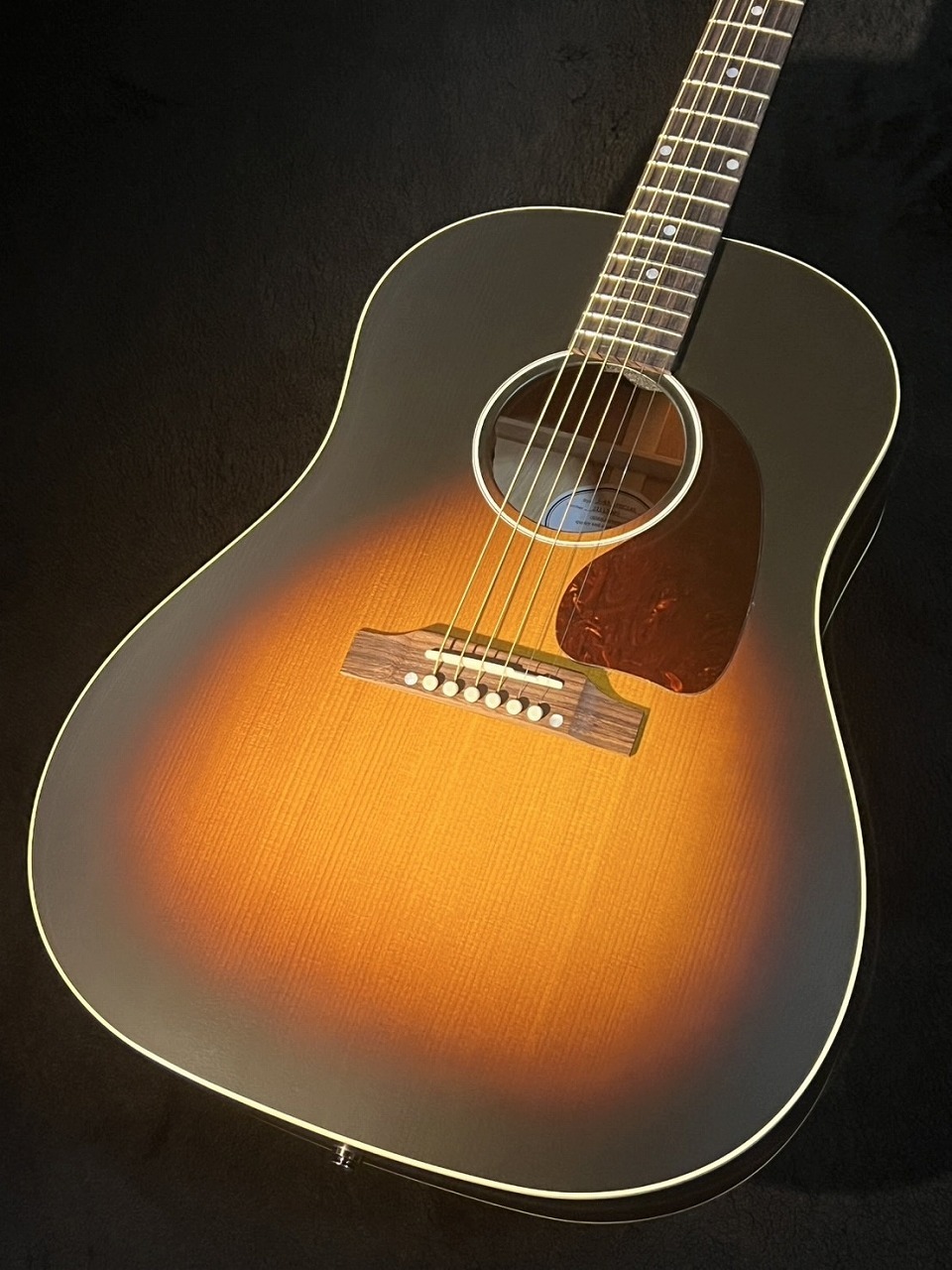 美品【弦高2.5㍉ 】Gibson J45 ヴィンテージサンバースト2007年 美品【弦高2.5㍉ 】Gibson J45 ヴィンテージサンバースト2007年