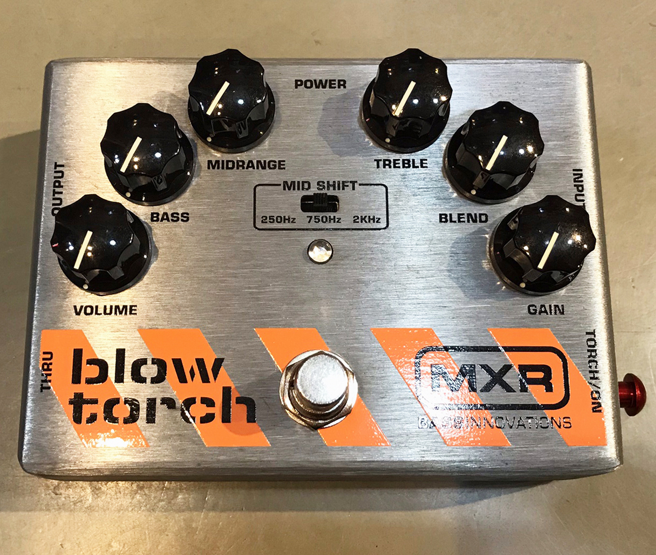 MXR M181 Blow Torch Bass Distortion（新品特価）【楽器検索デジマート】