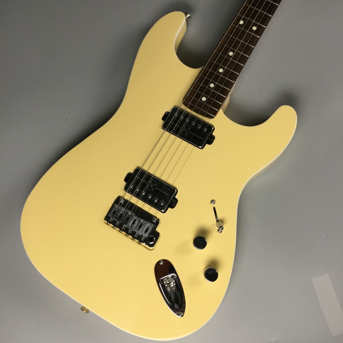 Fender Mami ST Omochi