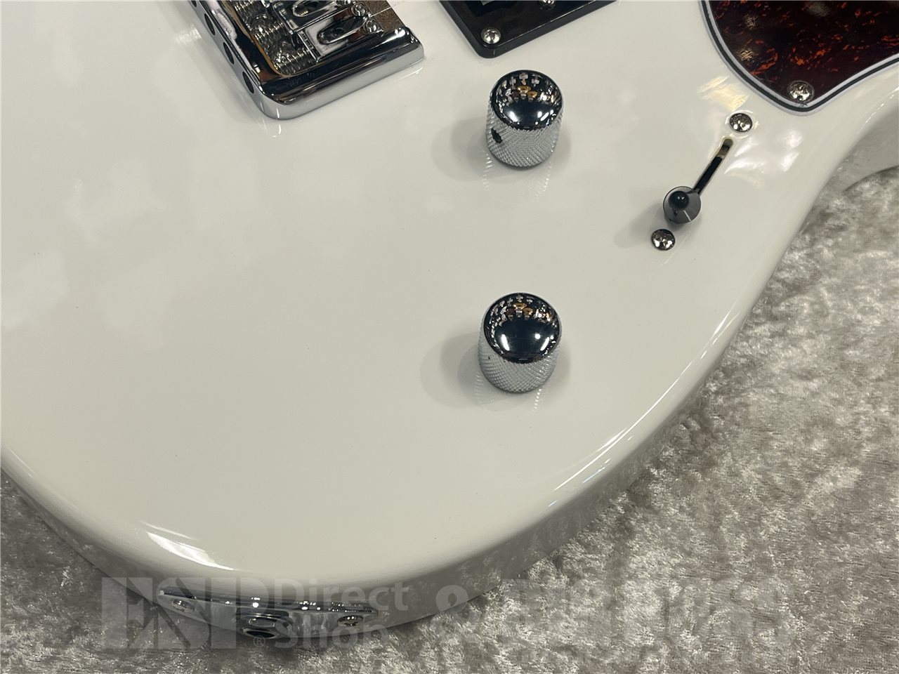 GrassRoots G-THROBBER-DX【Snow White】（新品/送料無料）【楽器検索