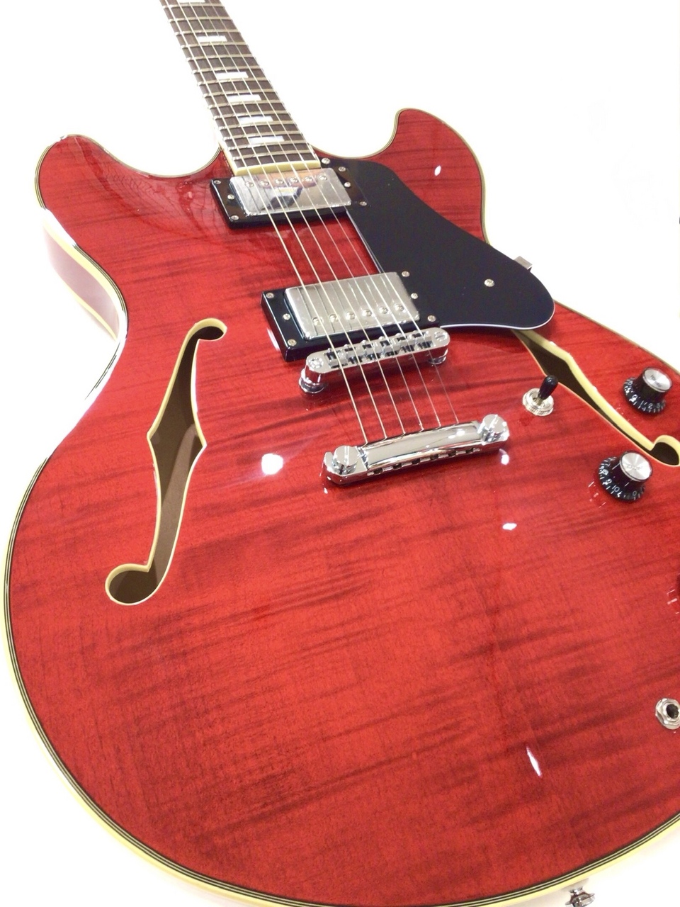 Sire H7 STR (See Through Red) with Larry Carlton【セミアコ