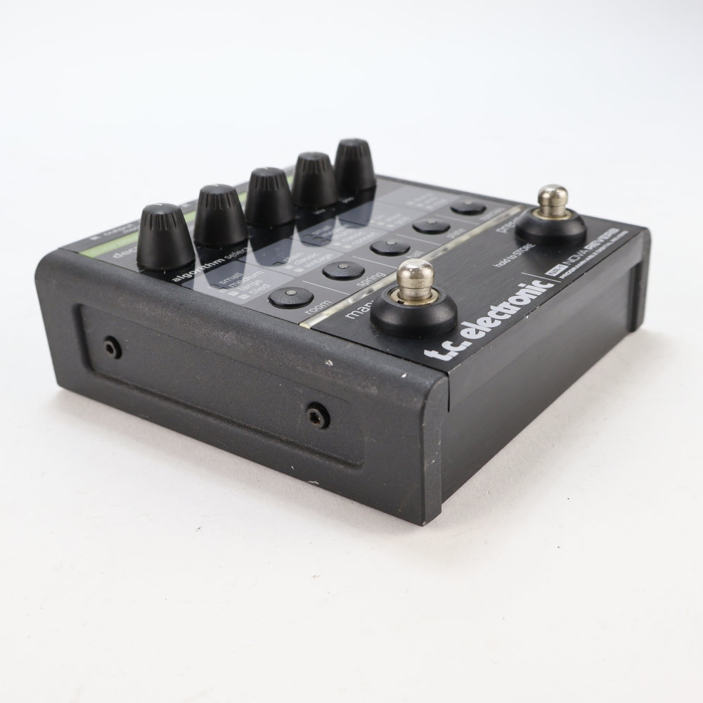 tc electronic Nova Reverb ギターエフェクター tc electronic Nova Reverb ギターエフェクター 【公式通販】