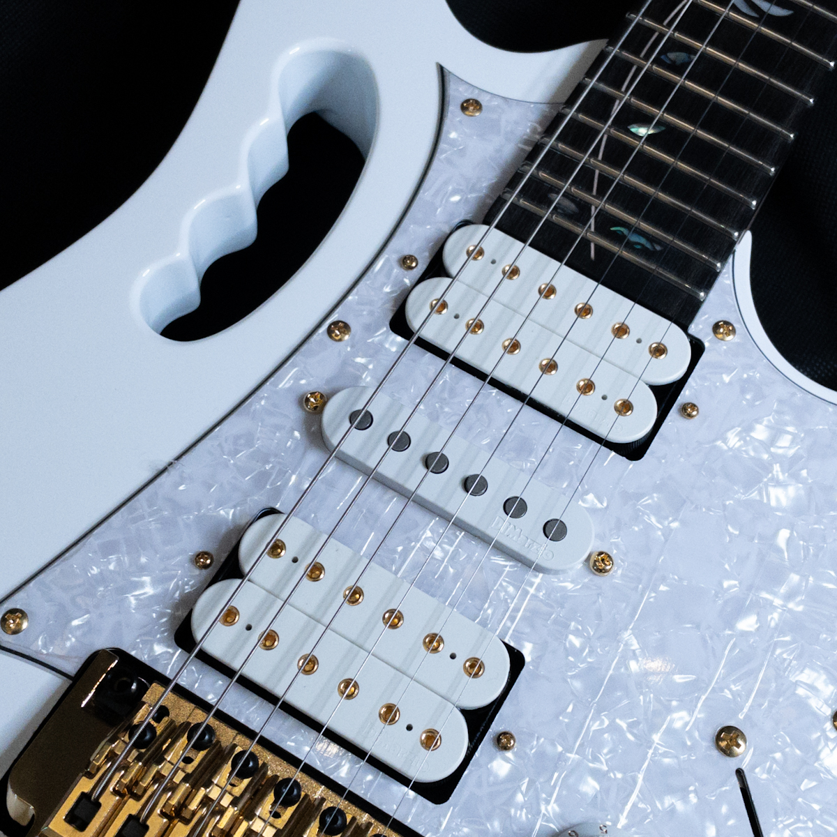 Ibanez JEM555 White Steve Vai シグネチャーモデル Ibanez JEM555 White Steve Vai シグネチャーモデル Ibanez