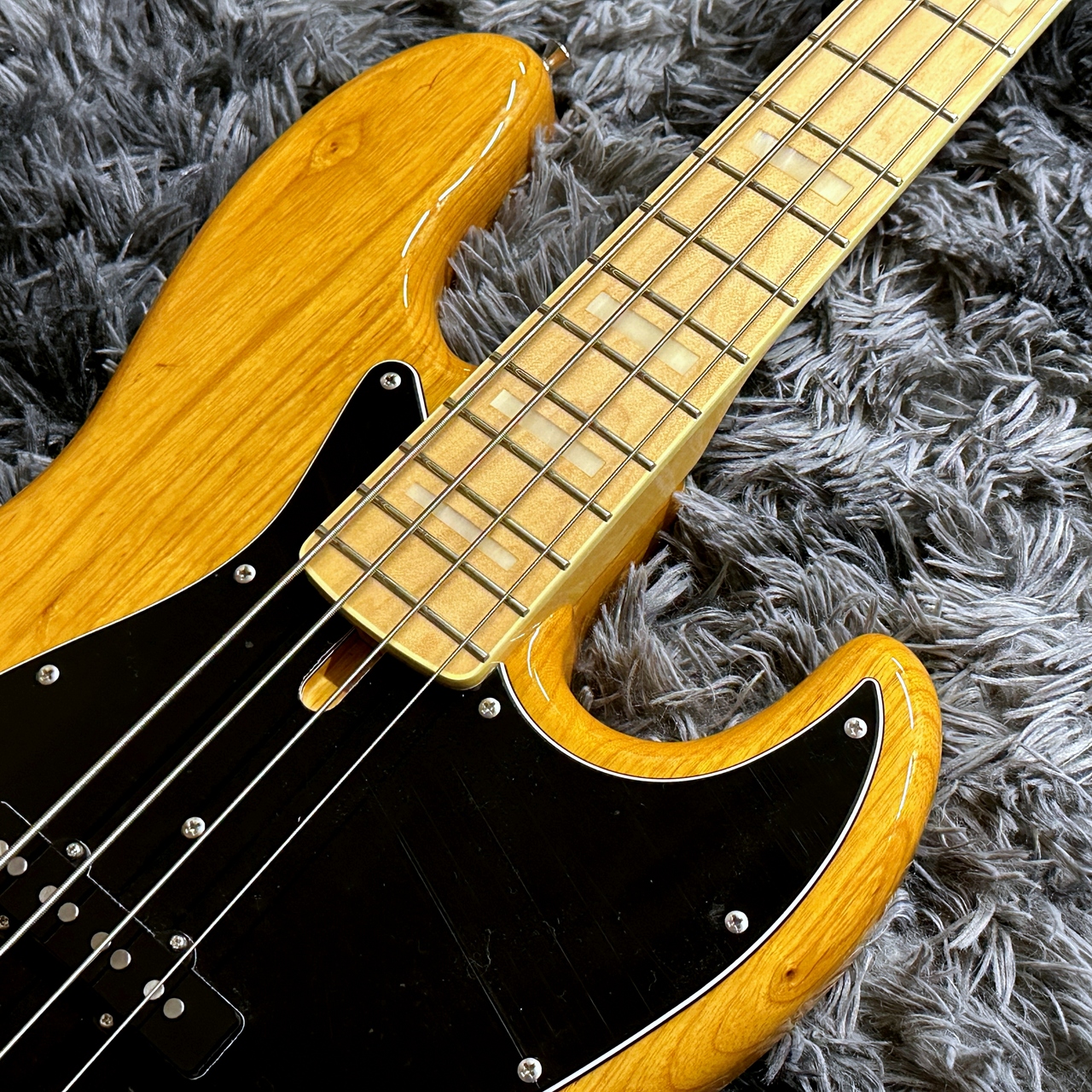 FGN Neo Classic エレキベース JB【日本製】 NJB100MBAH-SBB : Neo Classic NJB - JBタイプ |NJB100MBAH-SBB : Neo