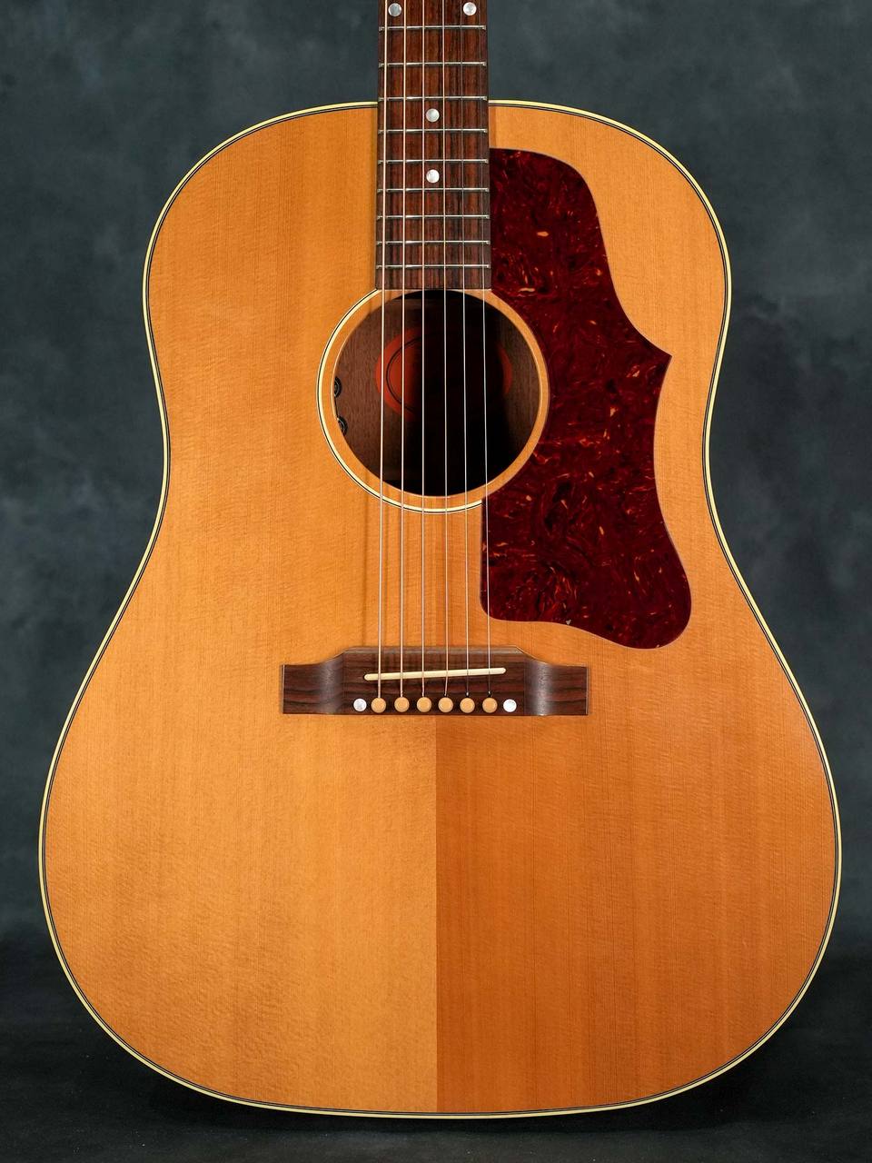 ギター Gibson 1960s J-50 VOS custom shop 2016 Gibson J-50 VOS 2016（中古）【楽器検索デジマート】