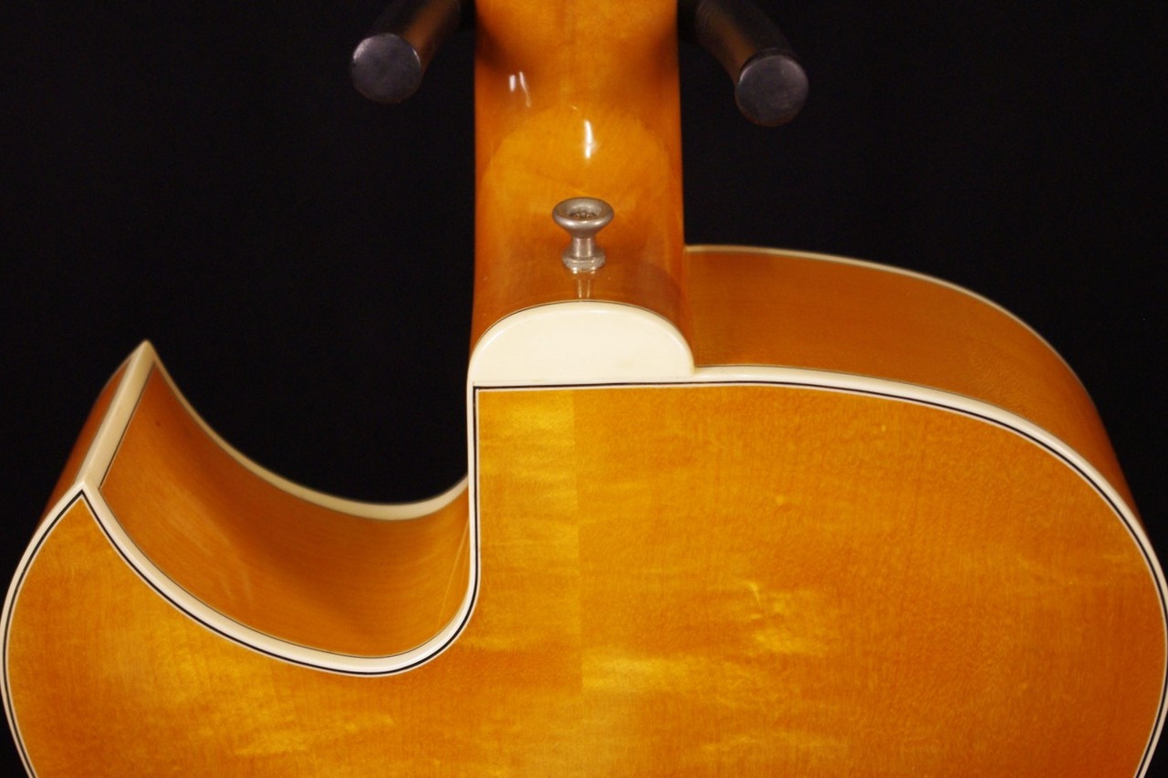 YAMAHA AE-11（ビンテージ）【楽器検索デジマート】