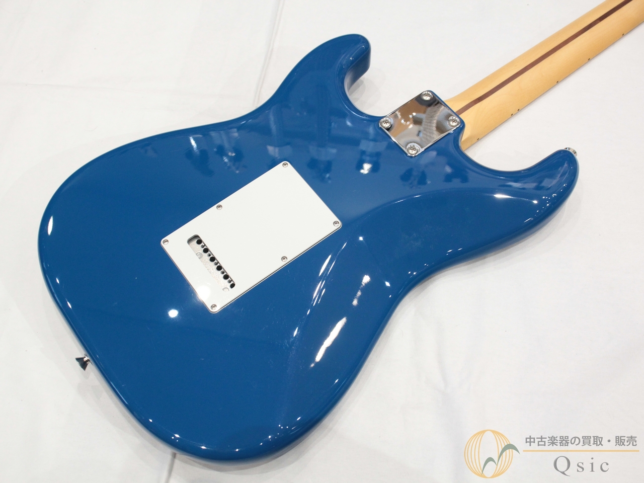 Fender 2024 MIJ Hybrid II Stratocaster HSH Maple Forest Blue