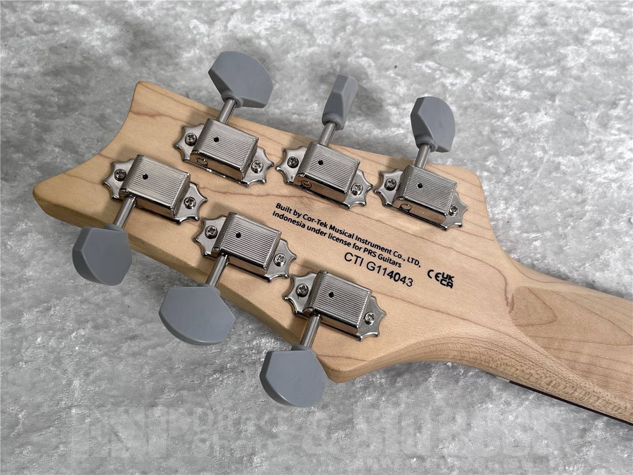 大人気新品  Paul Reed Smith(PRS) SE SILVER SKY (Storm Gray) 2024年製 置物