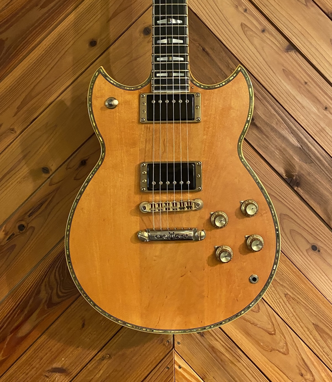 YAMAHA SG-3000 CUSTOM NATURAL 1982（中古）【楽器検索デジマート】
