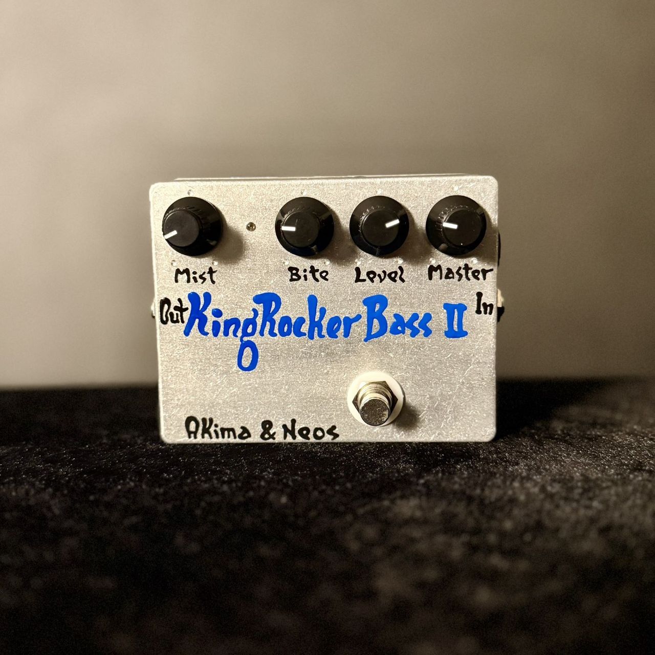 AKIMA&NEOS Kingrocker Bass II【即納可能】2025/11/15更新（新品/送料