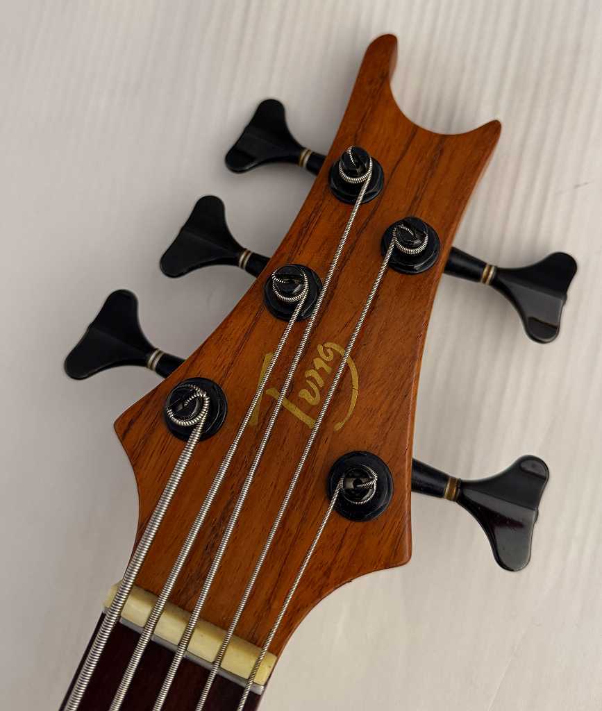【中古】 Ｂａｓｓ　ｌｏｕｄ！/シンコーミュージック・エンタテイメント Bass loud！/シンコーミュージック・エンタテイメント
