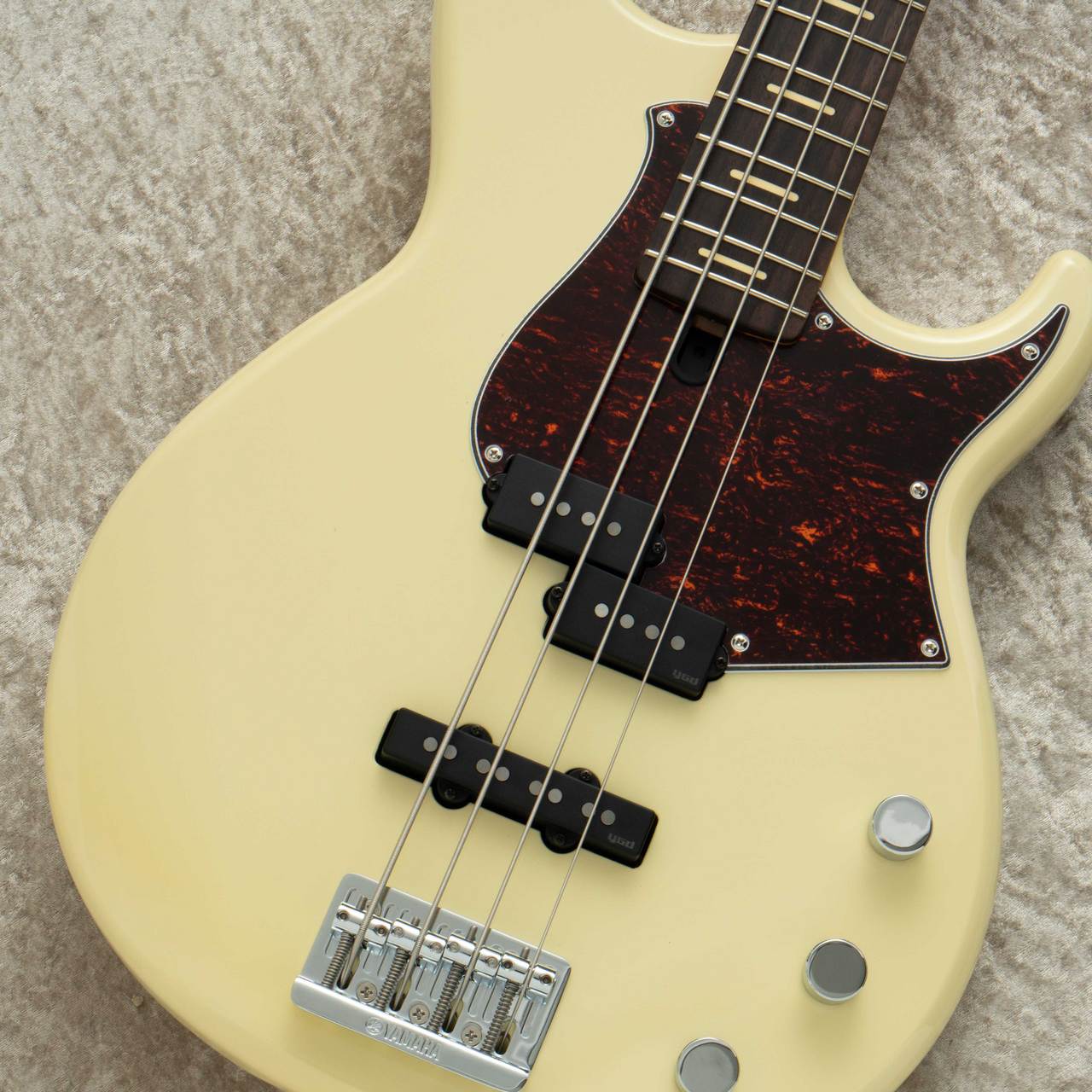 YAMAHA BBP34 -Vintage White- 【旧定価】