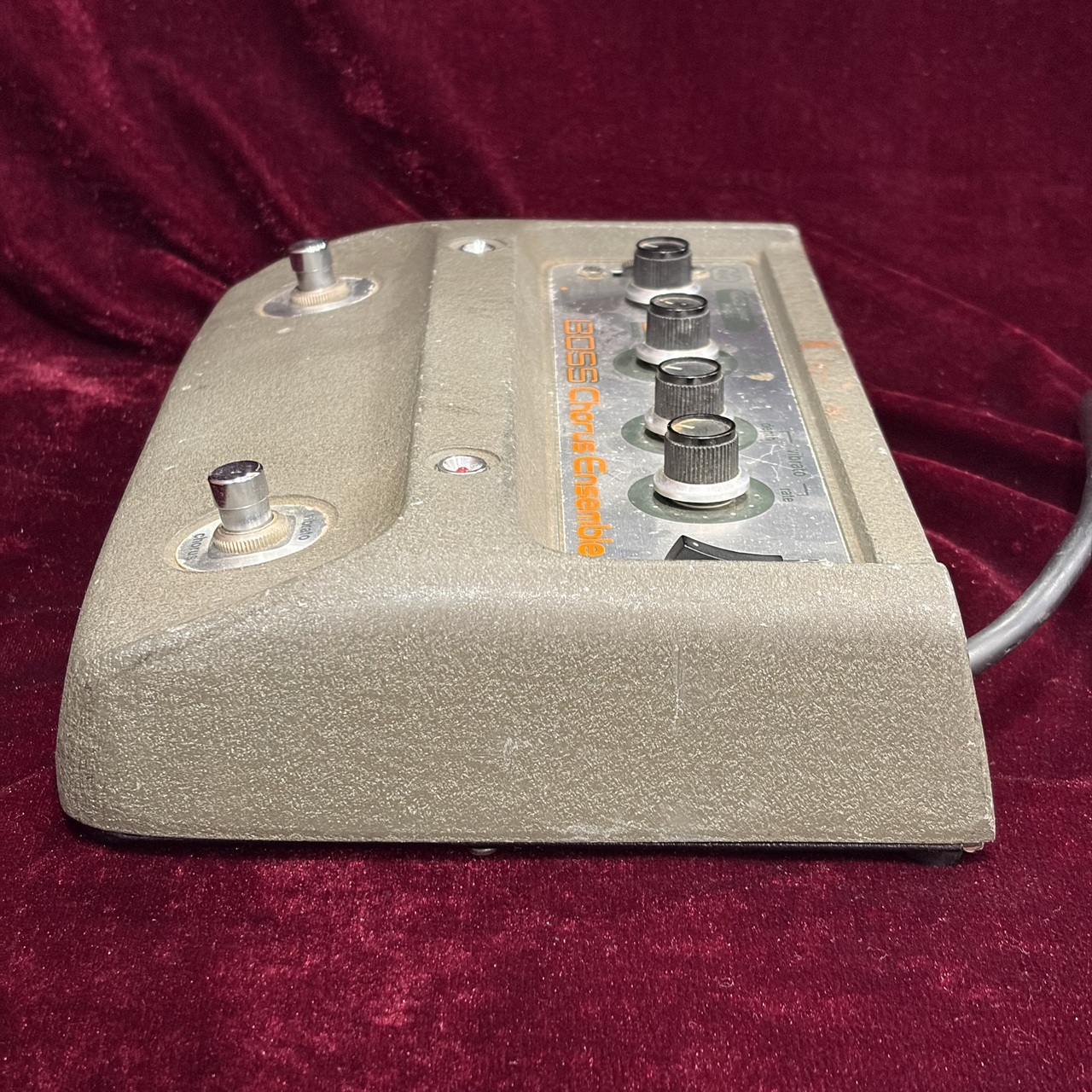 BOSS CE-1 Chorus Ensemble（ビンテージ）【楽器検索デジマート】
