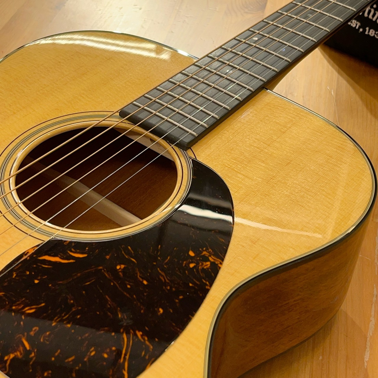 Martin 000-18 ♯3082254 【無金利分割OK】【送料込み】（新品/送料