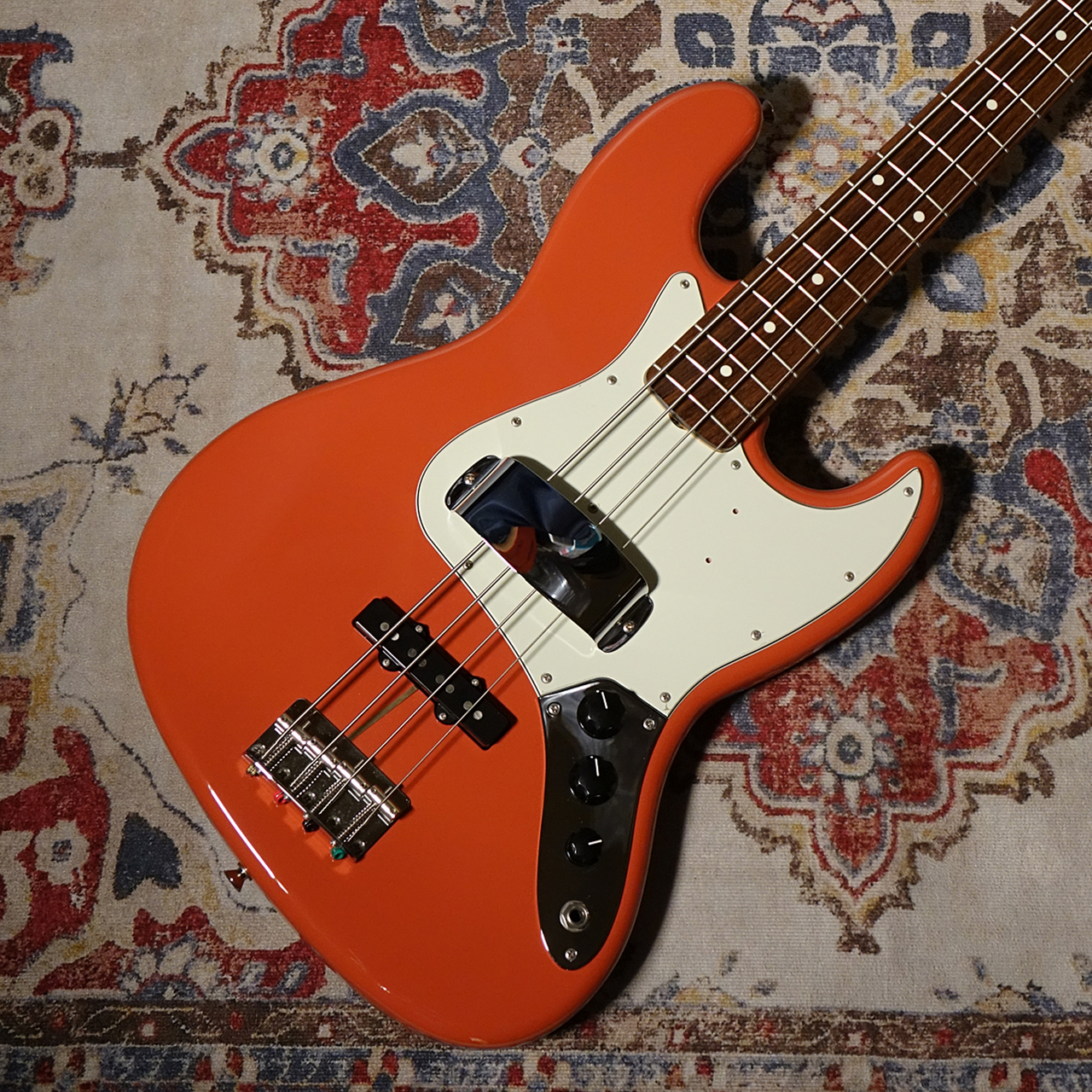 Fender Japan Made in Japan Traditional 60s Jazz Bass Fiesta Red