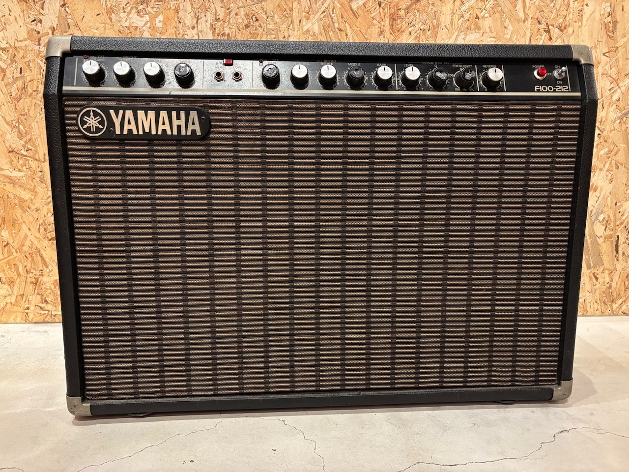YAMAHA F100-212【尾張一宮店】(中古)[デジマートSALE YAMAHA F100-212【尾張一宮店】(中古)[デジマートSALE