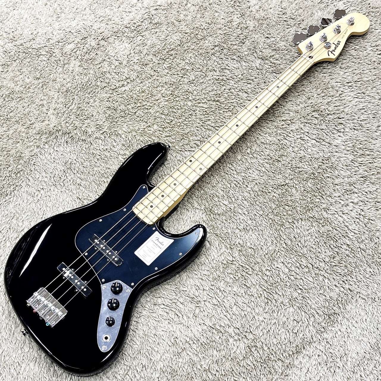 Fender Standard Jazz Bass Black / Maple 【2025年最新モデル