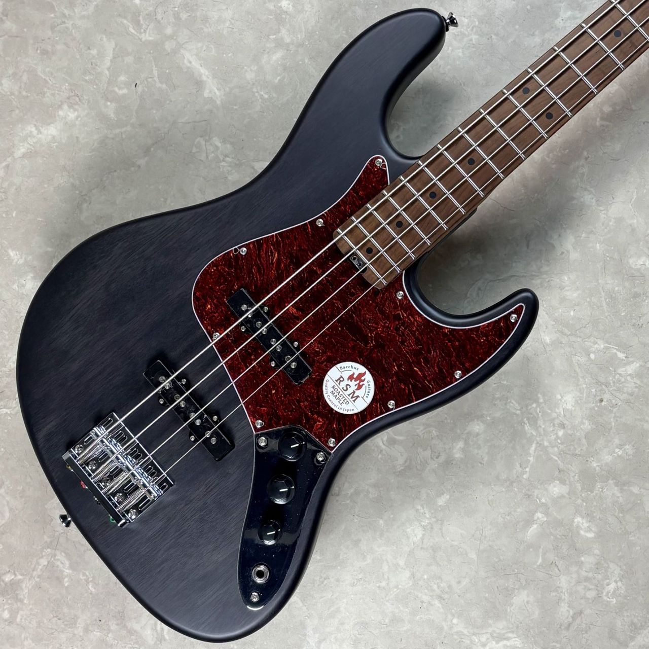 Bacchus WL4-STD/RSM BLK-S エレキベース ジャズべタイプ【現物写真