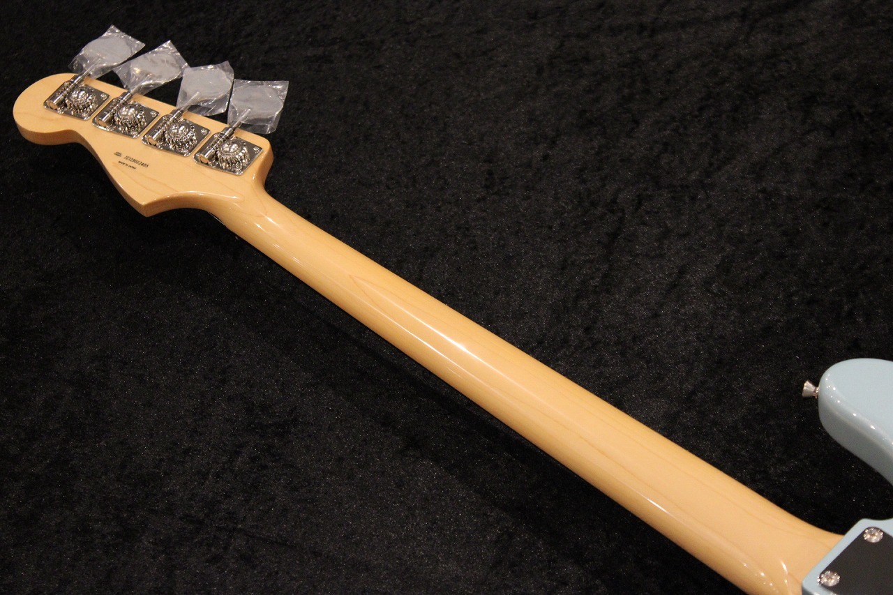 Fender Made in Japan Traditional 2025 Collection 60s Jazz Bass