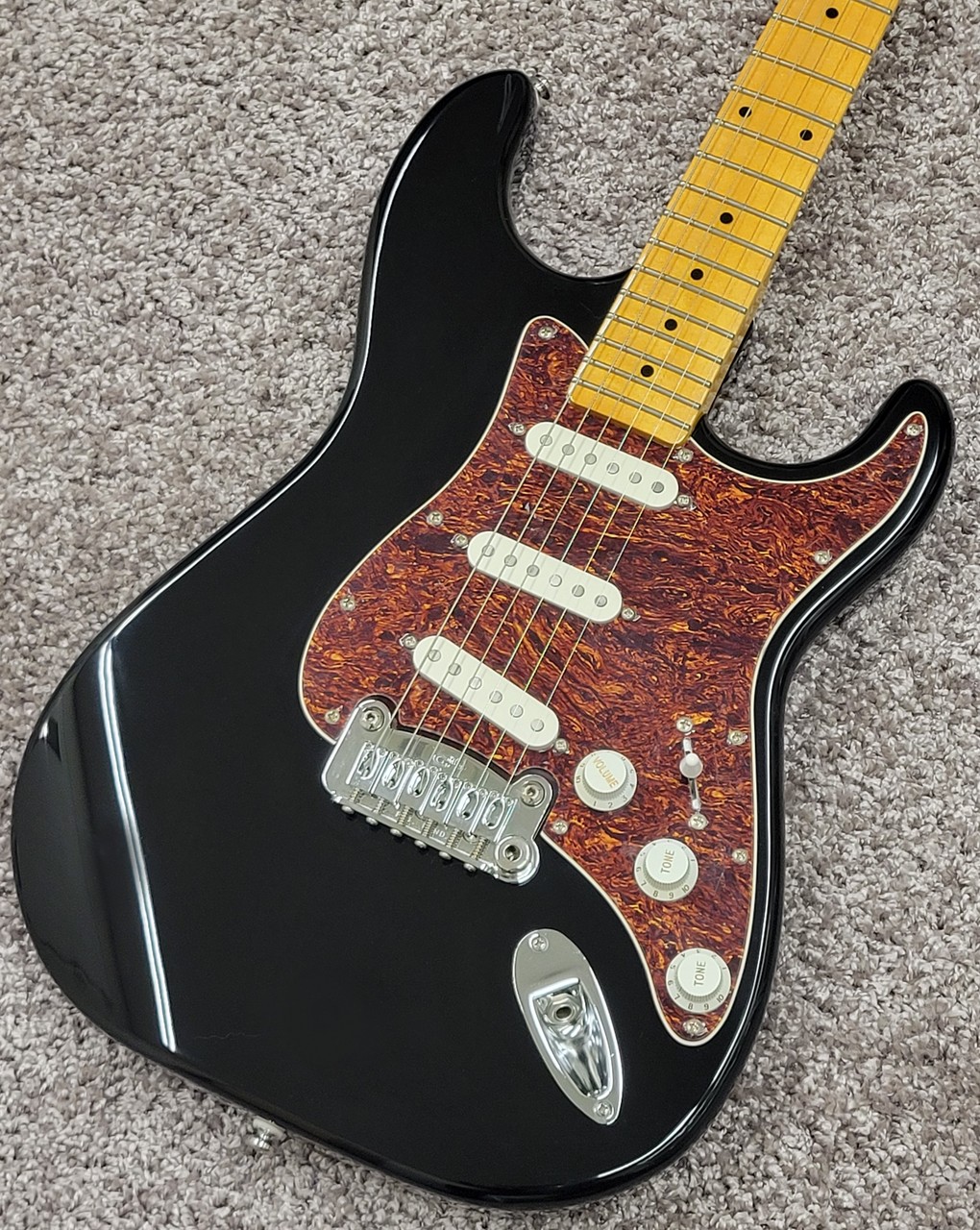 G&L Tribute Series Legacy Black Electric Guitar - Matt's