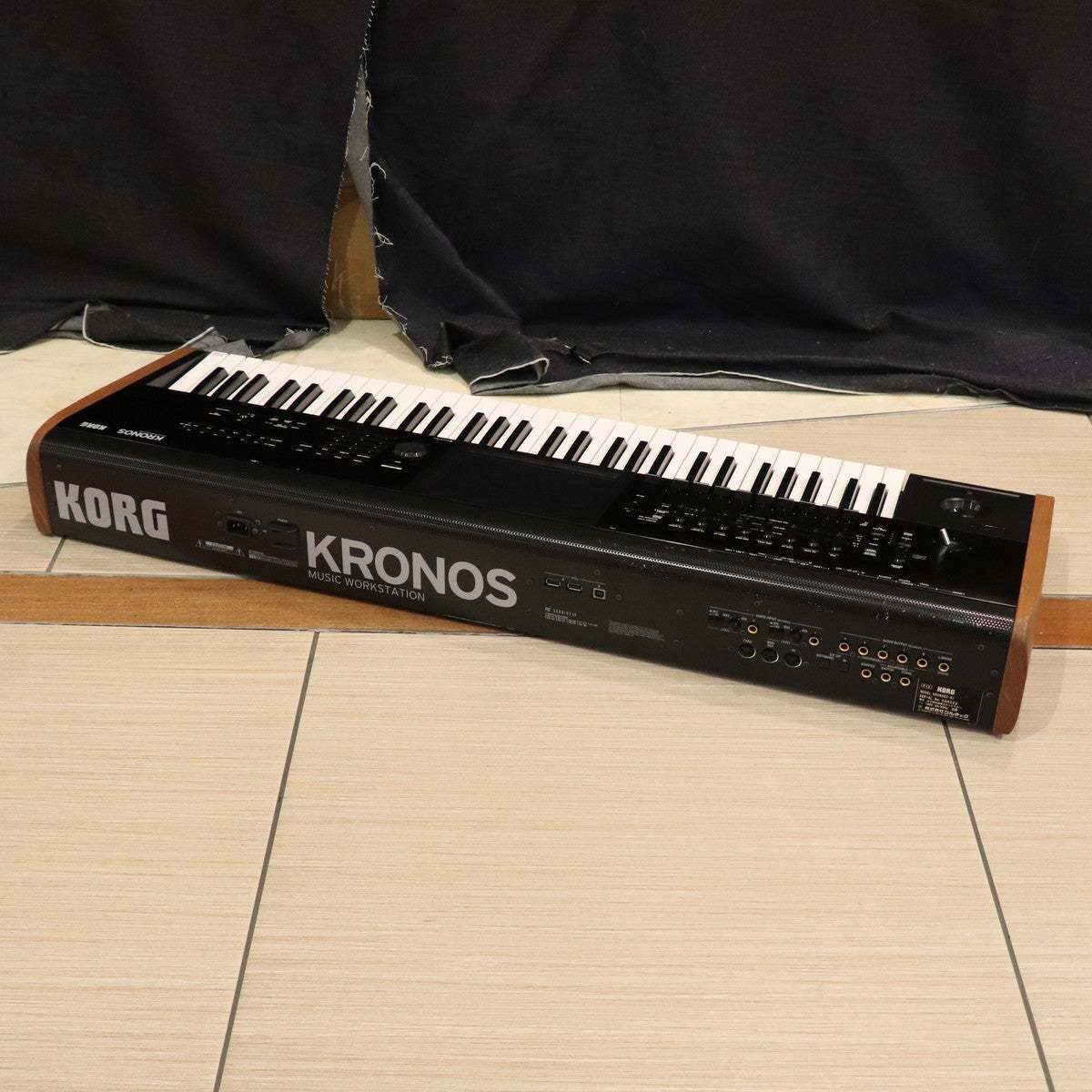 KORG KRONOS2 61Keys 【梅田店】（中古/送料無料）【楽器検索デジマート】