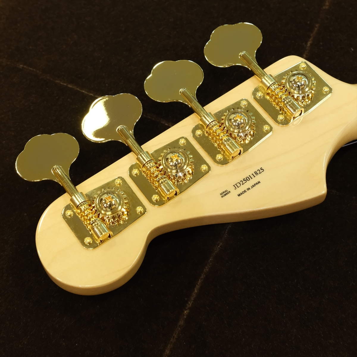 モディファイ品　フェルナンデス　ジャズベース　フェンダーPU搭載 Fender Made in Japan Junior Collection Jazz Bass Rosewood