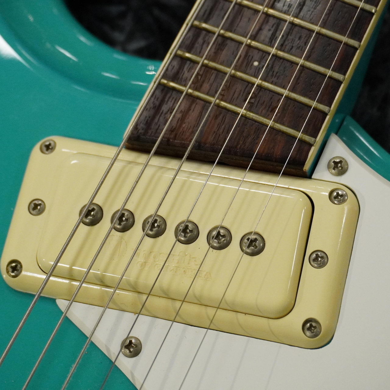 Mosrite Super Excellent '65 .signed The Ventures Nokie Edwards