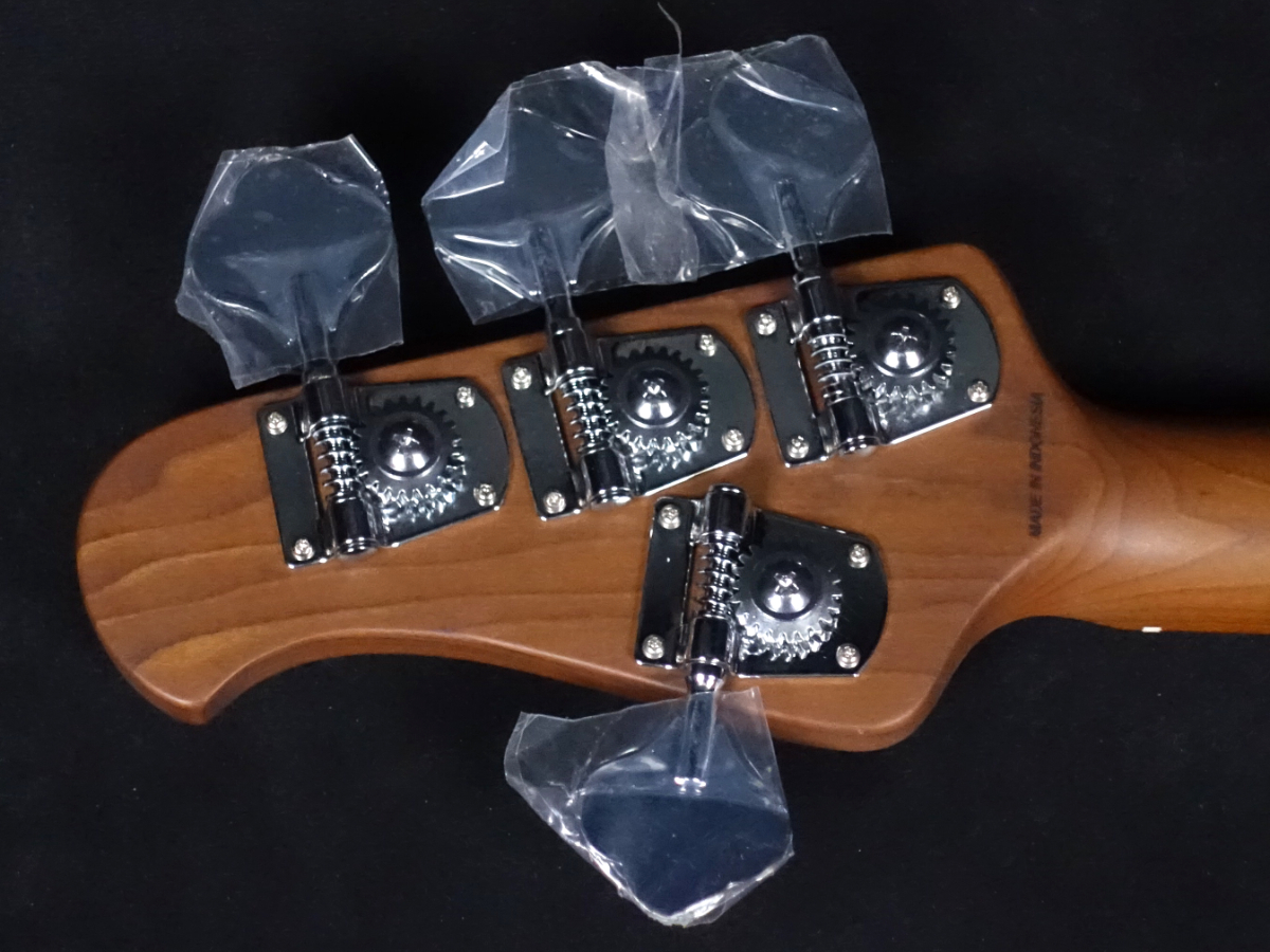 限定値下げ Musicman RAY34 Blue Sparkle Sterling by MUSICMAN Ray34 (Blue Sparkle/Maple) ｜イケベ楽器