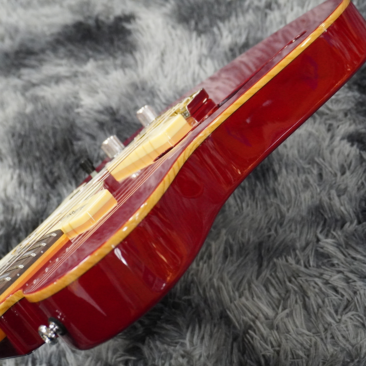 Sire Larry Carlton T7TM STR (See Through Red) 【2025年製】【シン