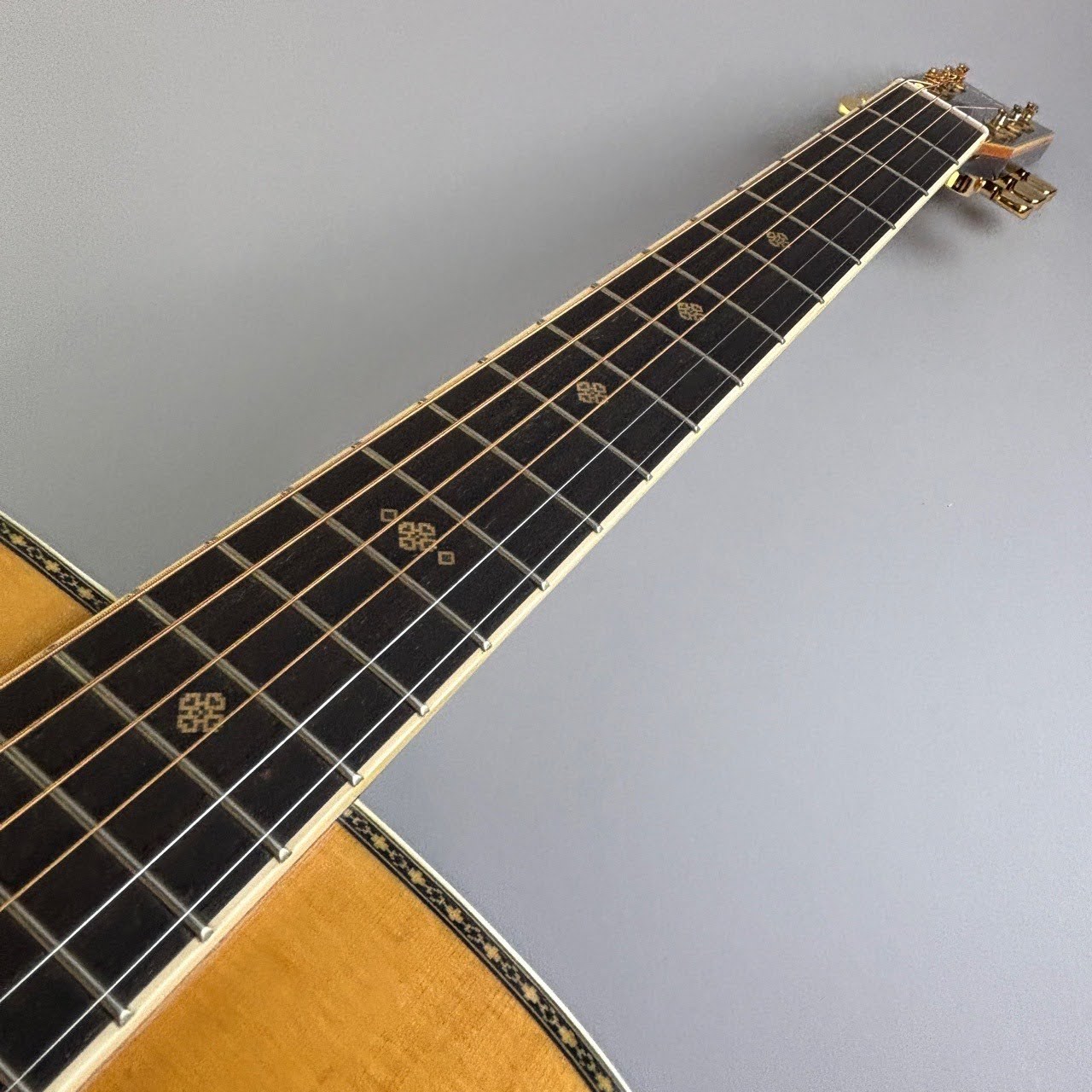 YAMAHA L-10(前期型)（ビンテージ）【楽器検索デジマート】