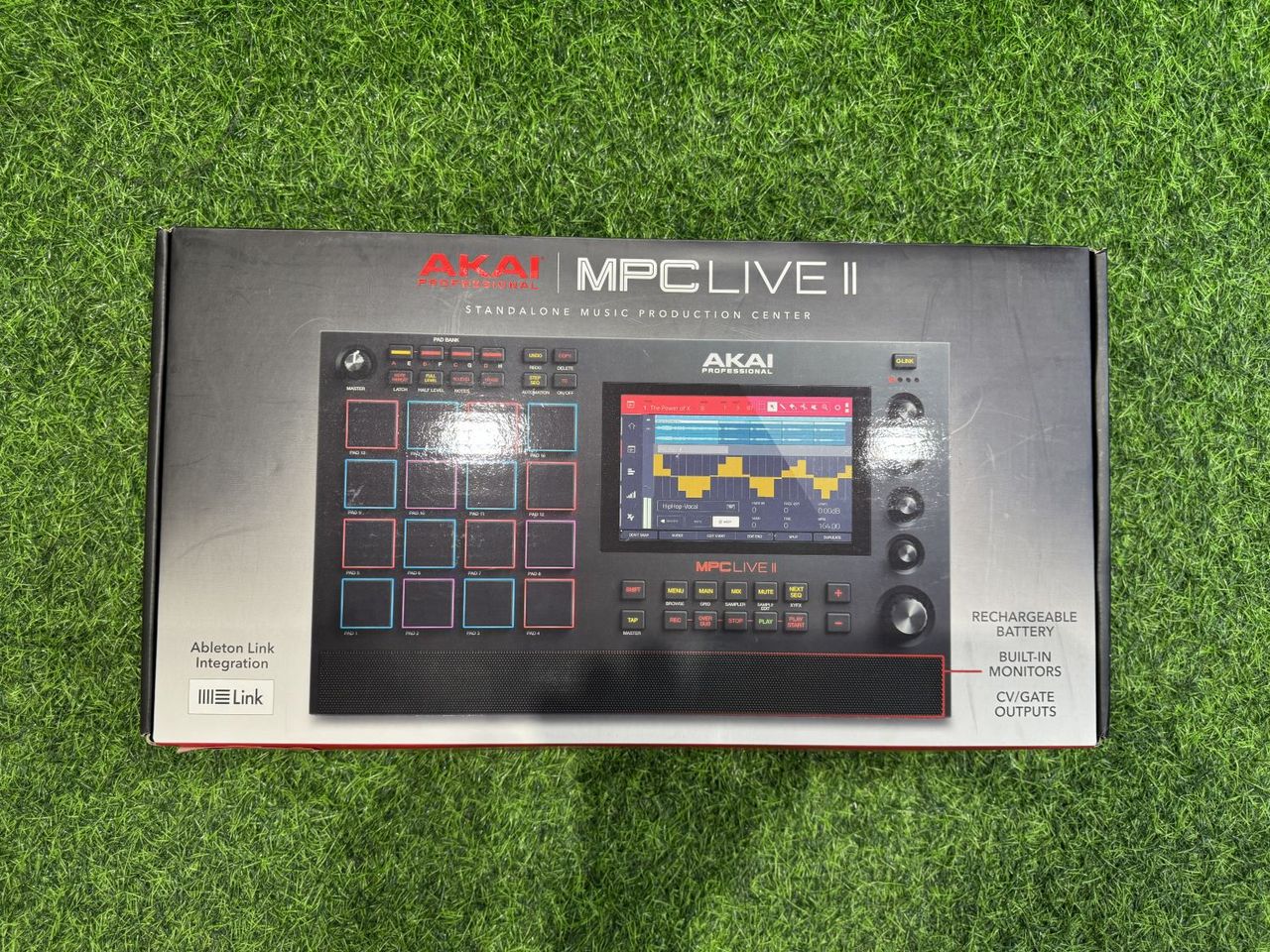 AKAI MPC Live II ビートマシーン 展示アウトレット品（B級特価