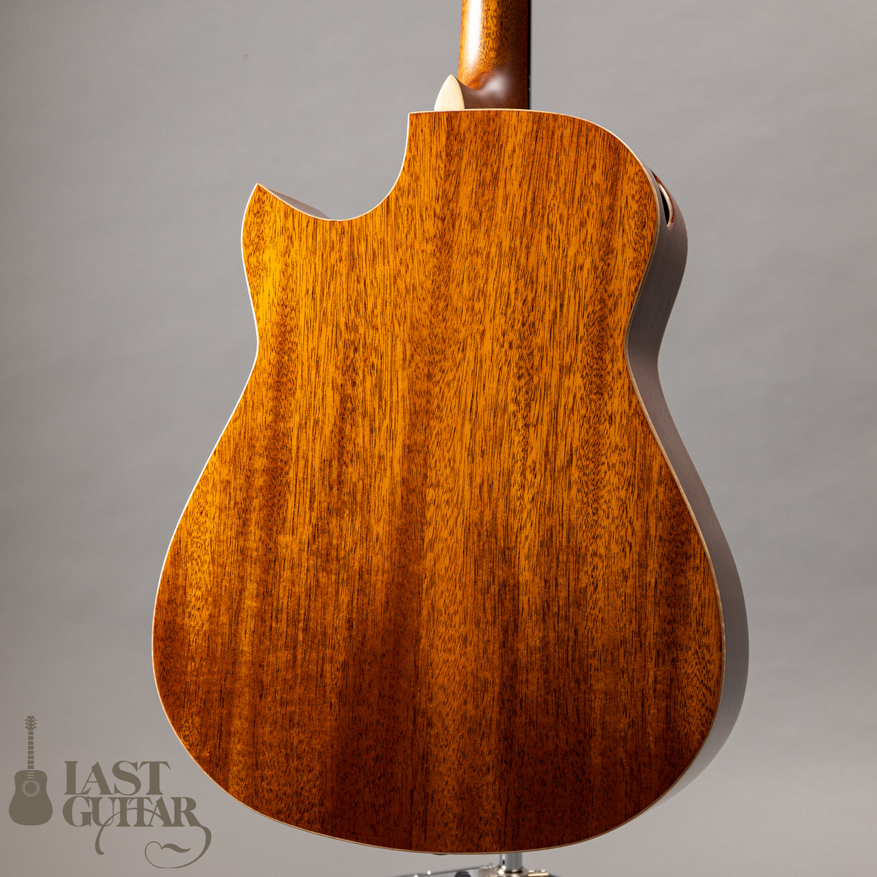 Hozen Guitars Black Label MD Torrefied Sitka Spruce African