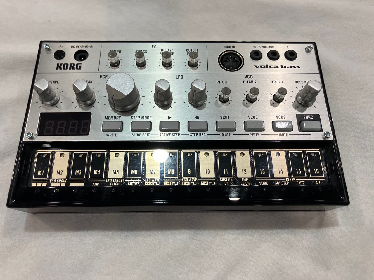 KORG Volca Bass アナログベースマシン KORG volca bass アナログ