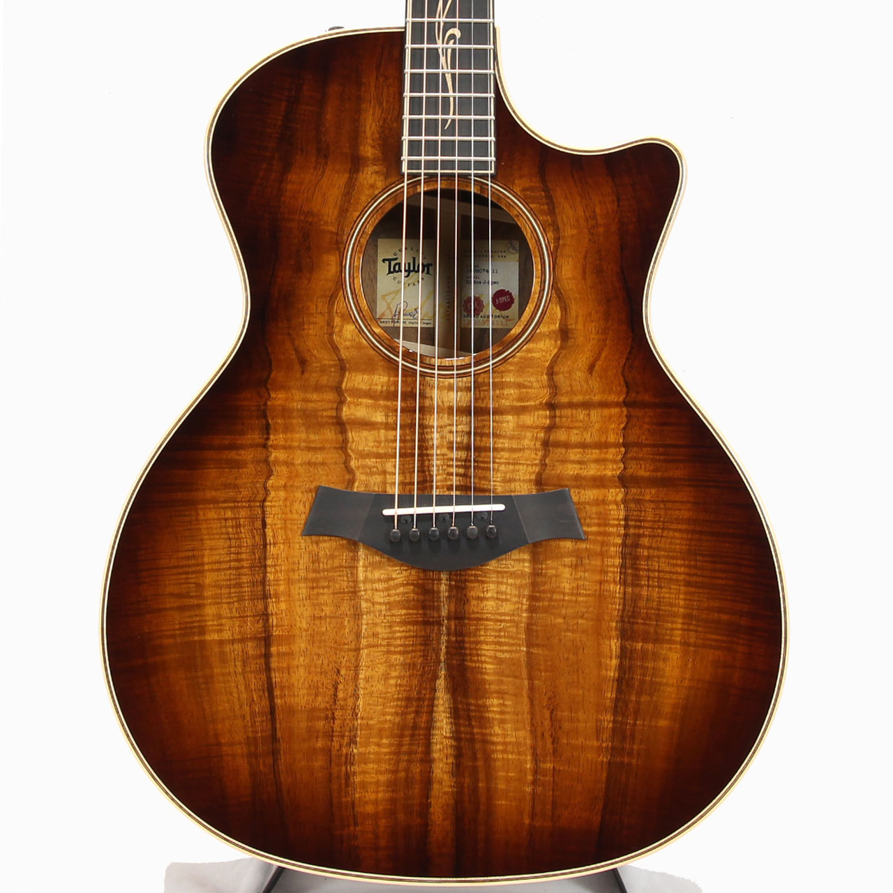 美品 Taylor K24ce K24ce-Front.png.webp?itok=noDGjn5f