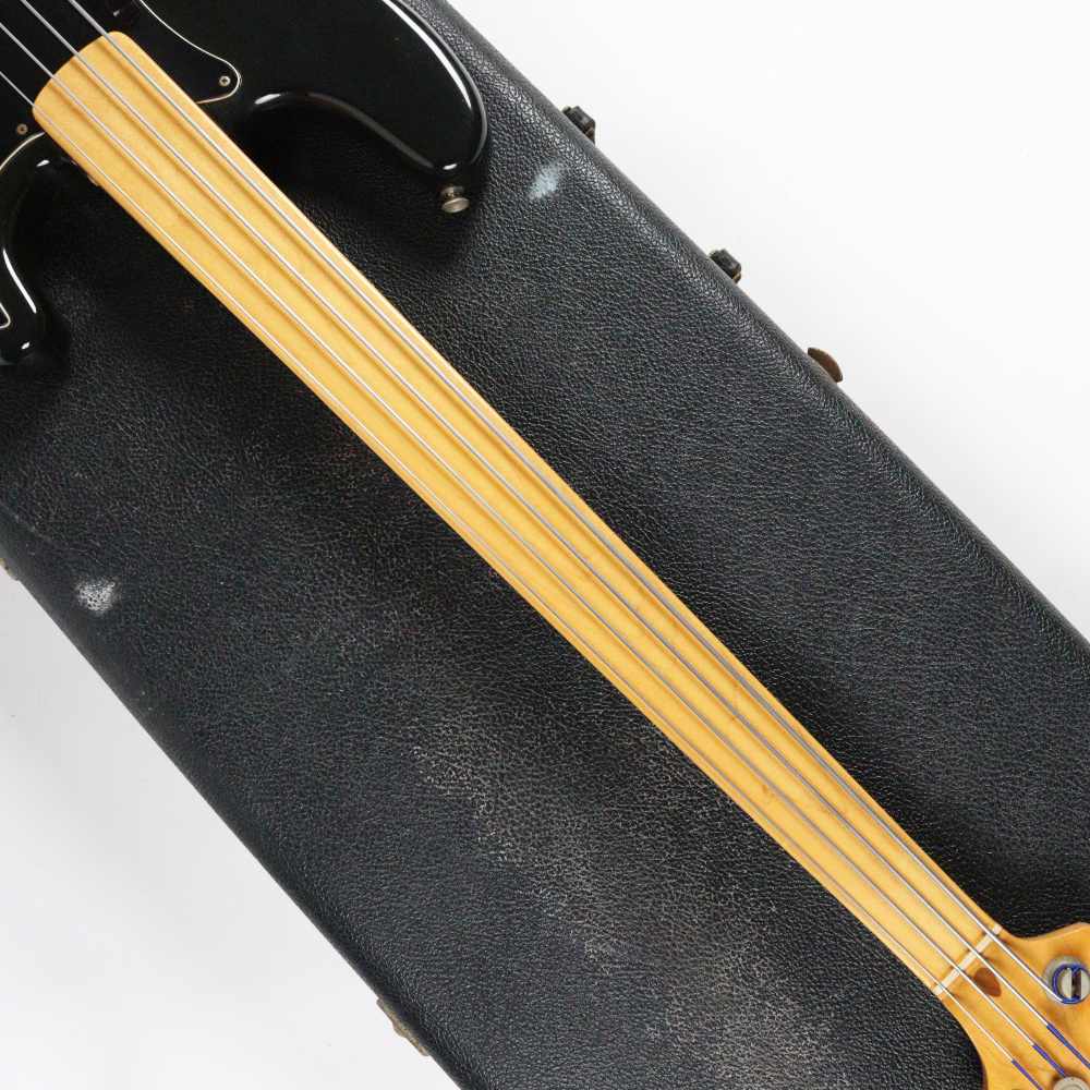 Fender？プレシジョンベース  フレットレス　エレキベース　中古 Fender 【中古】 Fender USA フェンダー PRECISION BASS フレットレス