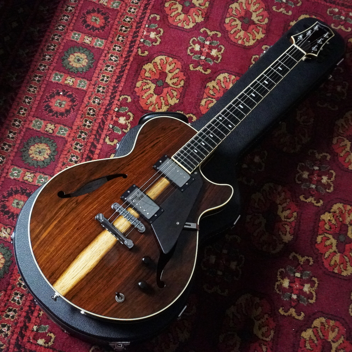 Sadowsky Semi-Hollow Model Limited Jacaranda Top 2021（中古