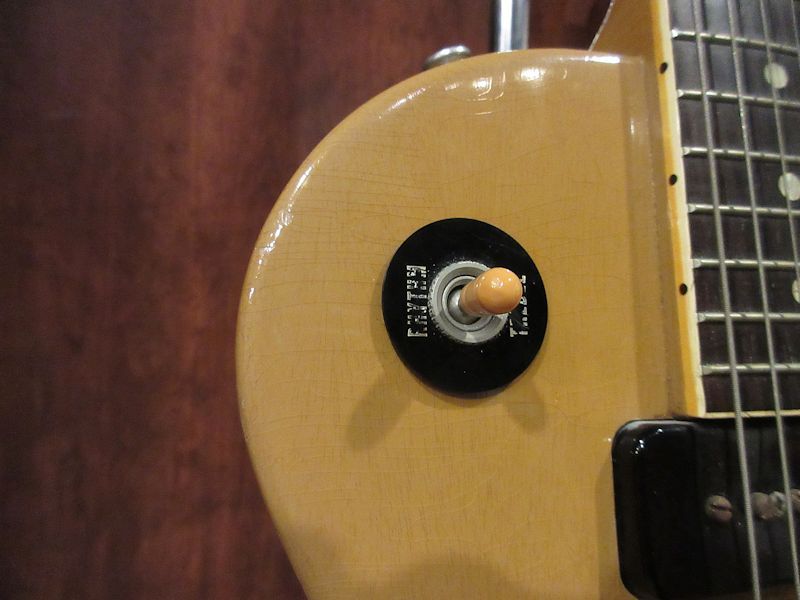 男女兼用 ペルゴファン様7,000円gibsonビンテージエレキギター用