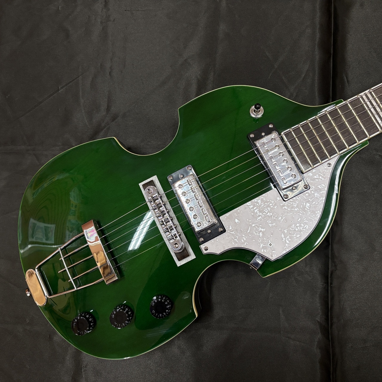 Hofner Hi-Series エレキベース サンバースト Hofner Hi-Series エレキベース サンバースト Hofner Club Bass