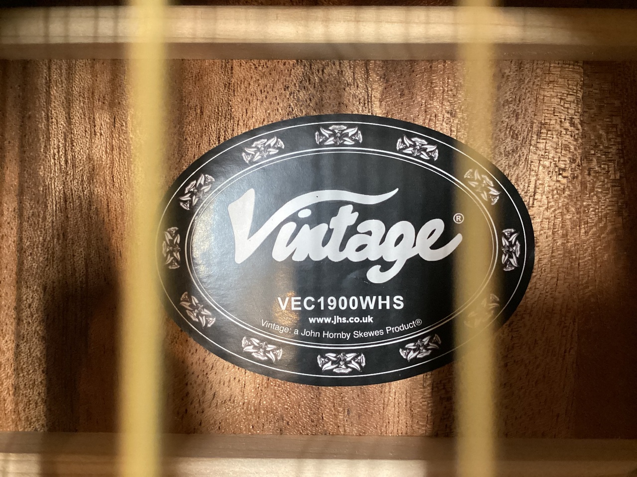 Vintage VEC1900WHS（新品）【楽器検索デジマート】