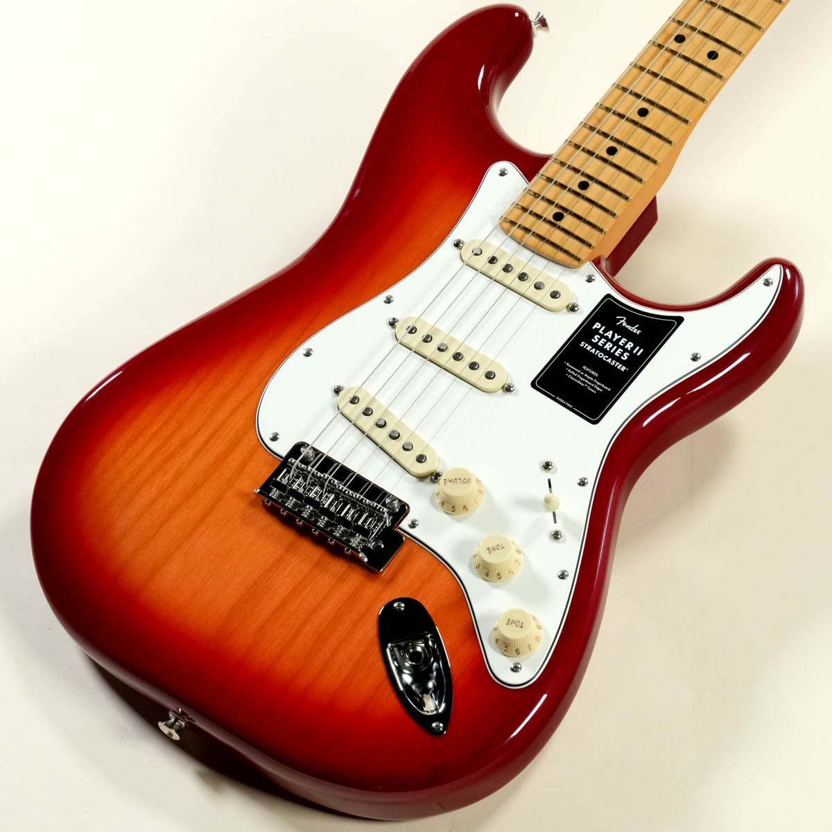 Fender Player II Stratocaster Maple Aged Cherry Burst Chambered